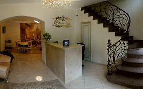 Прима Вілла